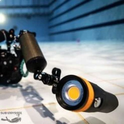 D910V Phare VIDEO 5000 Lumen - ORCA TORCH -Suuntoe Magasin d910v phare video 5000 lumen orca torch 6