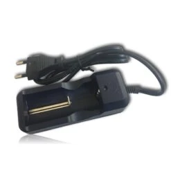 WHALE Phare 900 Lumen Faisceau 15° Etroit - Oceama -Suuntoe Magasin whale phare 900 lumen faisceau 15 etroit oceama 4